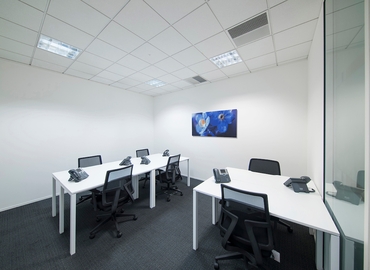 90 m² Business park property up for rent in Slough, 18 Stoke Road (SL2 5AG) - 9 | MatchOffice