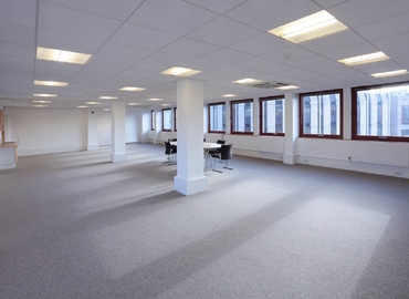 100 m² Business space in Bristol, Baldwin Street 32 (BA1 1RG) - 3 | MatchOffice