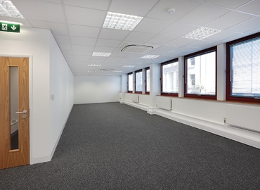 100 m² Business park in Bristol, Baldwin Street 32 (BA1 1RG) - 8 | MatchOffice.com