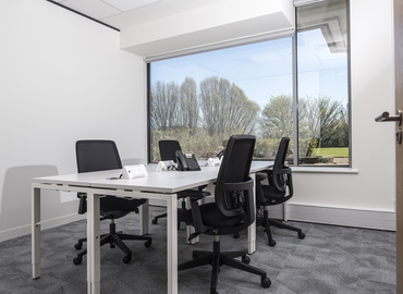 60 m² Business space in Kent, The Panorama (TN24 8EZ) - 8 | MatchOffice
