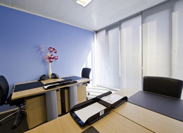 Business center Jhumat House, 160 London Road IG11 8BB Barking