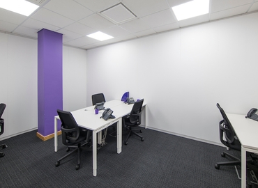  Business center  in Basingstoke, Chineham Business Park, 70 m² - MatchOffice.co.uk