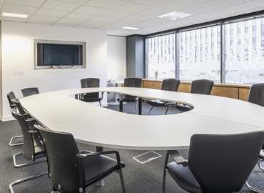 Business centre  in Birmingham Centre, Broad Street 252 - 260, 70 m² - MatchOffice.co.uk