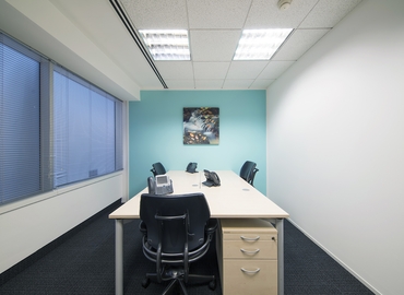 70 m² Business park in Borehamwood, 4 Imperial Place (WD6 1JN) - 3 | MatchOffice.com
