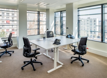 14 m² Serviced office in Slough, The Nova Building (SL1 1XS) - 5 | MatchOffice