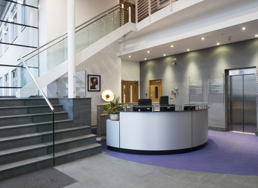 Business center 10 Lochside Place, Edinburgh Park EH12 9RG Edinburgh
