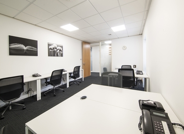 Business center 1 Emperor Way, Exeter Business Park EX1 3QS Exeter