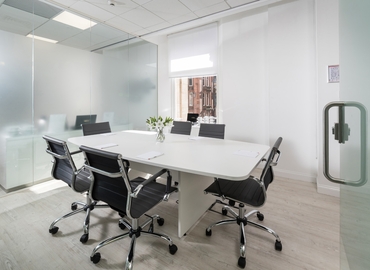 Business centre  in Glasgow, 69 Buchanan Street, 15 m² - MatchOffice.co.uk