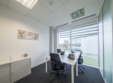 Business center 1st Floor, Forum 3, Parkway, Solent Business Park, Whiteley, Fareham, Hampshire PO15 7FH Southampton