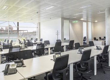 Business centre  in West London, Building 3, 12 m² - MatchOffice.co.uk