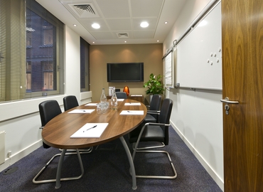  Business center  in The City of London, 1 Fetter Lane, 60 m² - MatchOffice.co.uk