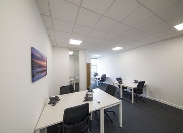 Business Centre in Manchester, Manchester Airport, 60 m² - MatchOffice.co.uk
