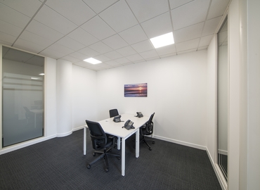 Business Centre in Manchester, Manchester Airport, 60 m² - MatchOffice.co.uk