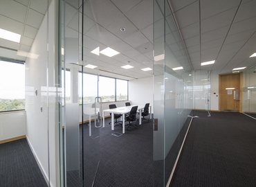 Business Centre in Manchester, Manchester Airport, 60 m² - MatchOffice.co.uk