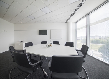 Business Centre in Manchester, Manchester Airport, 60 m² - MatchOffice.co.uk
