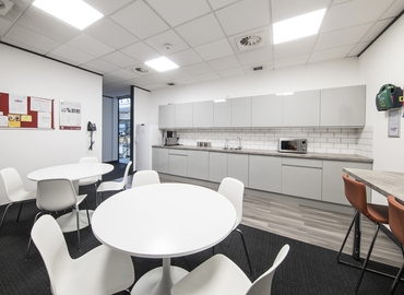 75 m² Business center in Reading, Imperial Way (RG2 0TD) - 2 | MatchOffice