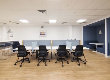 Business center High Street 62 RH1 1SG Somerset
