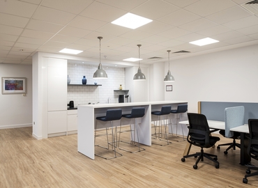 Business center High Street 62 RH1 1SG Somerset