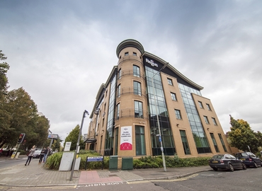 Business centre  in Watford, 54 Clarendon Road, 9 m² - MatchOffice.co.uk