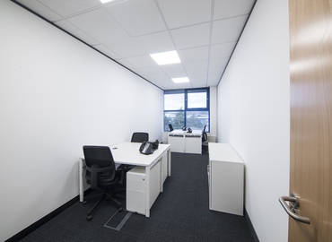 Business center  5&6 Silver Court  Watchmead AL7 1TS Welwyn Garden City