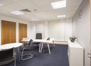 41 m² Business center in Windsor, 59-60 Thames Street (SL4 1TX) - 5 | MatchOffice