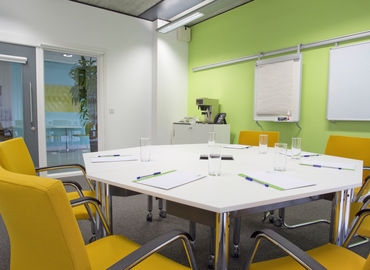 60 m² Business park in Essex, Victoria Road (CM1 1JR) - 2 | MatchOffice