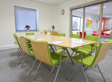 100 m² Business space in Worcestershire, Crab Apple Way (WR11 1GP) - 3 | MatchOffice.com