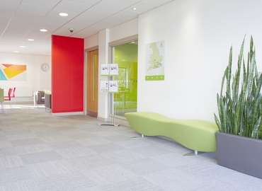 100 m² Business space in Worcestershire, Crab Apple Way (WR11 1GP) - 1 | MatchOffice.com