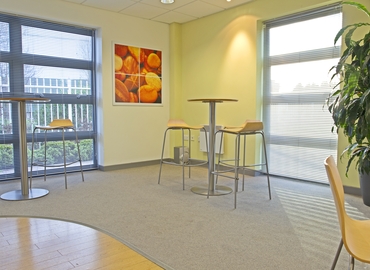 50 m² Business center in Gloucestershire, Oakfield Close (GL20 8SD) - 3 | MatchOffice