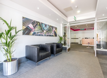 Virtual business address in Surrey, 25 Clarendon Road (RH1 1QZ) - 2 | MatchOffice.com