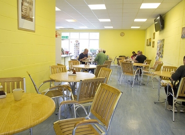 Business Centre in Hampshire, Waterbury Drive, 60 m² - MatchOffice.co.uk