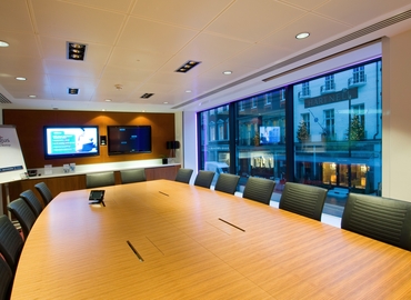 Meeting room in The City of London, 1 Berkeley Street, 20 m² - MatchOffice.co.uk