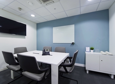  Meeting room for rent in Devon, 1 Charles Street, 20 m² - MatchOffice.co.uk