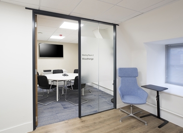  Meeting room hire in Wiltshire, Queen Street, 50 m² - MatchOffice.co.uk