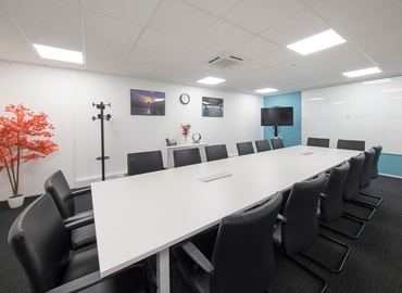  Meeting room for rent in Horsham, 2nd Floor, 20 m² - MatchOffice.co.uk