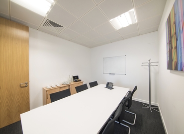 28 m² Conference space in Leeds City Centre, 2 Wellington Place (LS1 4AP) - 4 | MatchOffice