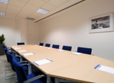 18 m² Meeting room in City of London, 33 Throgmorton Street (EC2N 2BR) - 3 | MatchOffice