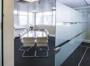 Meeting room in The City of London, 45 Moorfields, 25 m² - MatchOffice.co.uk