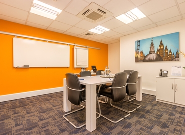 30 m² Conference hall in City of London, 48 Charlotte Street (W1T 2NS) - 3 | MatchOffice.com