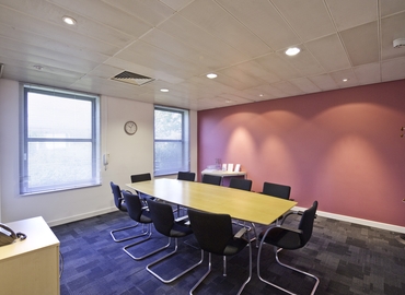  Meeting room for rent in Barking, Jhumat House, 30 m² - MatchOffice.co.uk