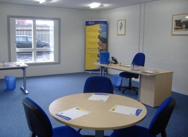 100 m² Conference space in West Bromwich, Middlemore Road (B21 0AY) - 0 | MatchOffice