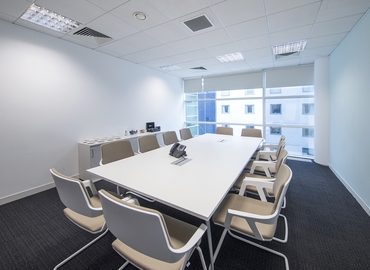  Meeting room for rent in Milton Keynes, Midsummer Court, 80 m² - MatchOffice.co.uk