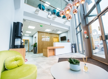 Business centre  in West Yorkshire, 4 Coop Place, 140 m² - MatchOffice.co.uk