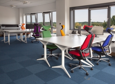 140 m² Serviced office in West Yorkshire, Trevor Foster Way (BD5 8HB) - 1 | MatchOffice