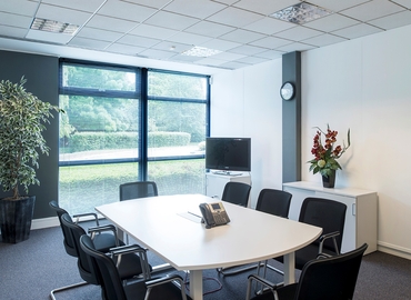 40 m² Conference hall in Frimley, Quatro House (GU16 7ER) - 0 | MatchOffice