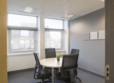 30 m² Conference hall in Edinburgh, Saint Andrew Square 9-10 (EH2 2AF) - 18 | MatchOffice.com