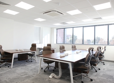  Business center  in Greater Manchester, Clippers Quay, 100 m² - MatchOffice.co.uk