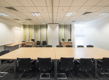 16 m² Conference center in Swindon, Windmill Hill Business Park (SN5 6QR) - 3 | MatchOffice.com