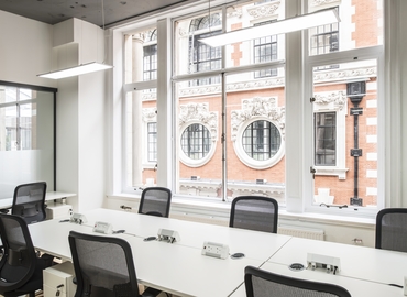  Meeting room for rent in Central London, Winsley Street 4, 30 m² - MatchOffice.co.uk