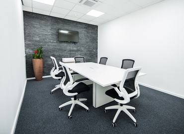 Meeting room in West Yorkshire, 4 Coop Place, 14 m² - MatchOffice.co.uk